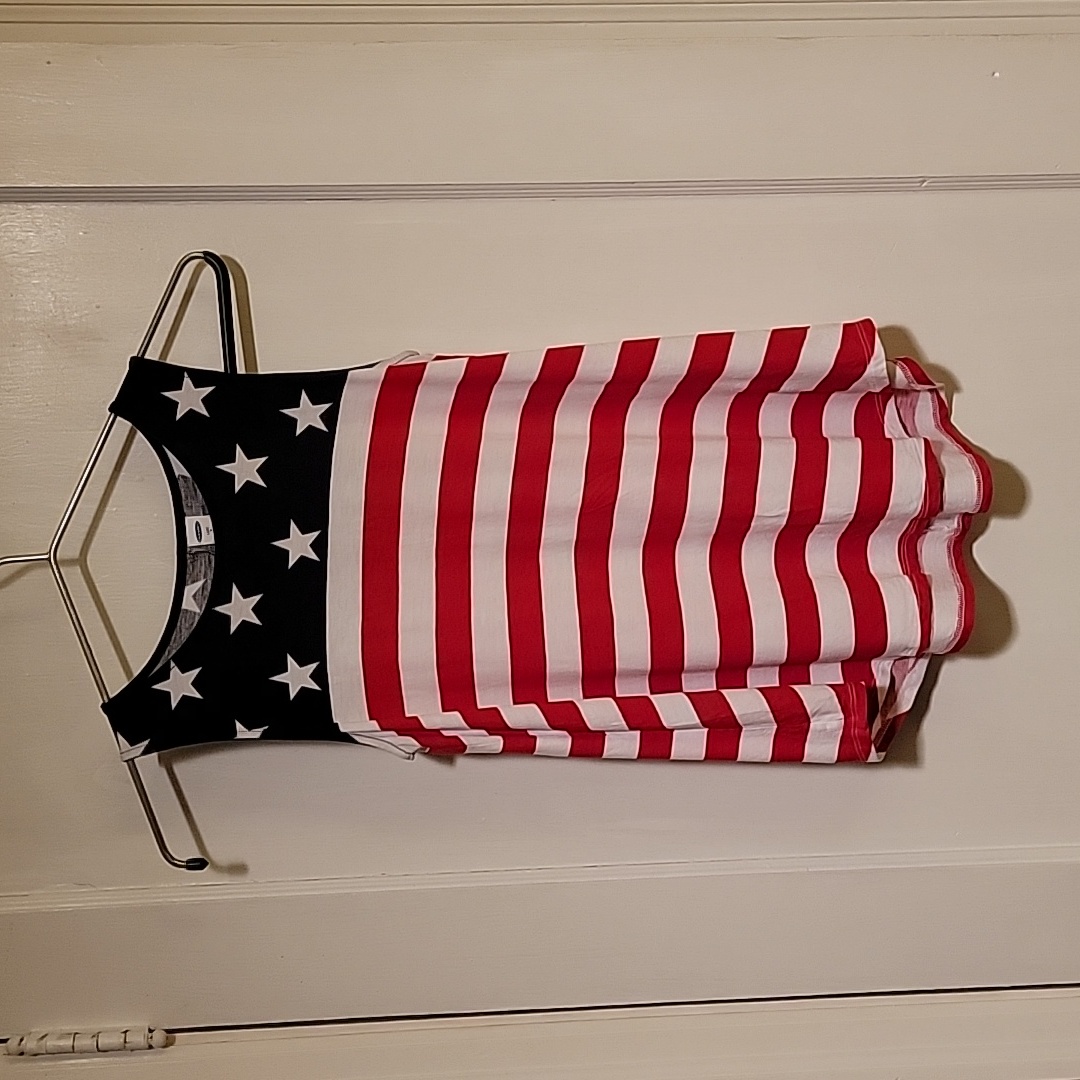 Flag Top